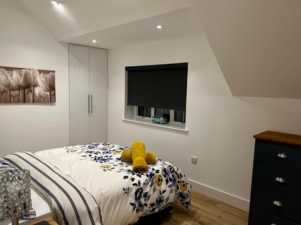 Apple Tree Apartment Хенсол Екстериор снимка